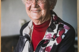 Beppe viert haar 100e verjaardag en is 65 jaar PvdA lid